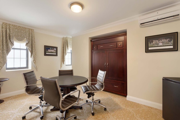 Executive Super Suite work area