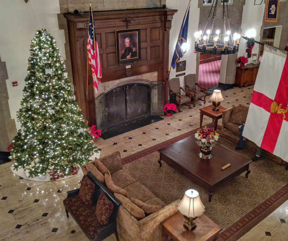 Holidays | The Thayer Hotel